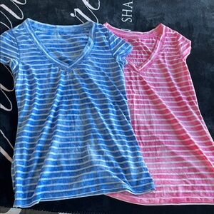LOT OF 2- GAP Striped Short Sleeve V neck